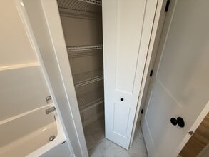 625 Rotayo Rd in Nanaimo, BC - Building Photo - Building Photo