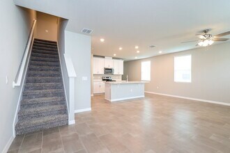 803 Legacy Dr in Davenport, FL - Building Photo - Building Photo