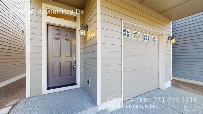 5671 SW Remington Dr in Aloha, OR - Building Photo - Building Photo