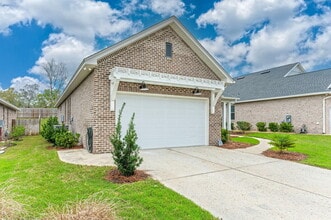 118 Raiders Trail in Valparaiso, FL - Building Photo - Building Photo