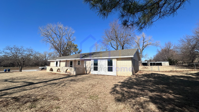 1749 SW 24th St in Newcastle, OK - Building Photo - Building Photo