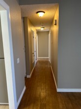 1832 W Ave K11 in Lancaster, CA - Foto de edificio - Building Photo