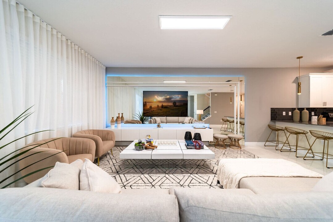 2869 Bookmark Dr in Kissimmee, FL - Building Photo