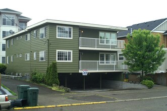 1767 NW 58th St in Seattle, WA - Building Photo - Building Photo