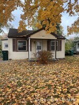 3231 Westmont Ave in Lansing, MI - Building Photo