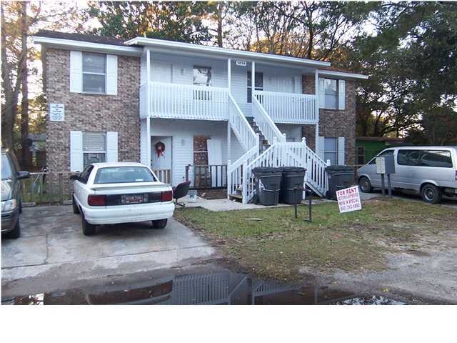 5639 Read St in North Charleston, SC - Foto de edificio - Building Photo