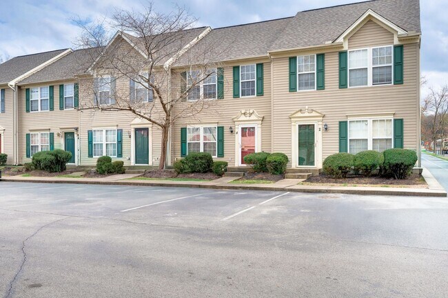 3401 Anderson Rd in Nashville, TN - Building Photo - Building Photo
