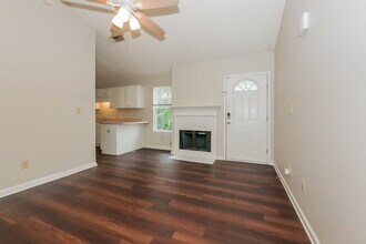 218 Adam Cir in Mcdonough, GA - Building Photo - Building Photo