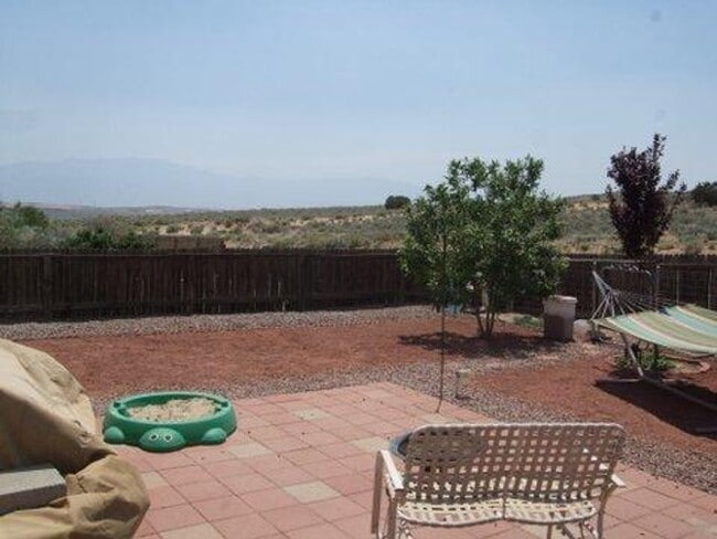 1928 Lee Loop NE in Rio Rancho, NM - Building Photo - Building Photo