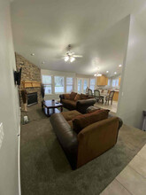 5529 Venetia St in Herriman, UT - Building Photo - Building Photo