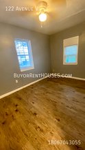 122 Avenue V in Lubbock, TX - Building Photo - Building Photo