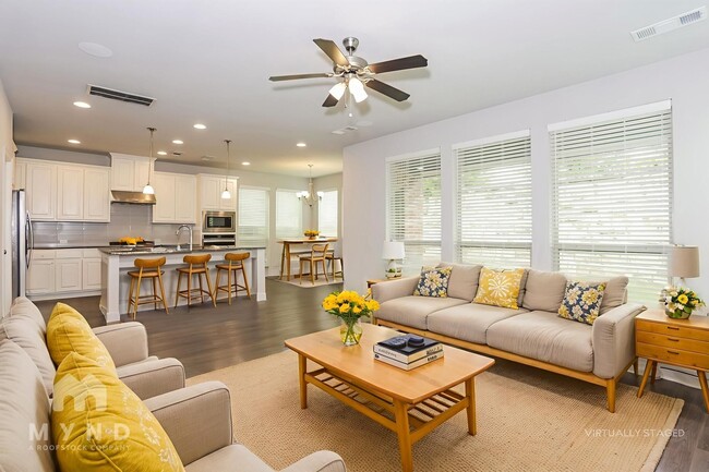 3121 Damsel Sauvage Ln in Lewisville, TX - Building Photo - Building Photo