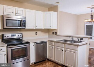 117 Lakeside Dr in Lewes, DE - Building Photo - Building Photo