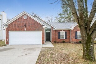 2212 Oak Barrel Ln in Nashville, TN - Building Photo