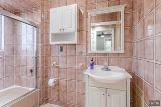 59-69-69 58th Rd in Queens, NY - Building Photo - Building Photo