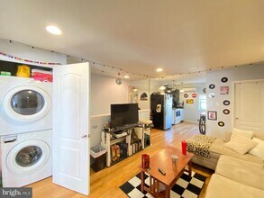 1525 W Seybert St in Philadelphia, PA - Building Photo - Building Photo