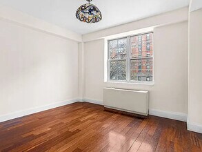 163 St Nicholas Ave in New York, NY - Building Photo - Building Photo