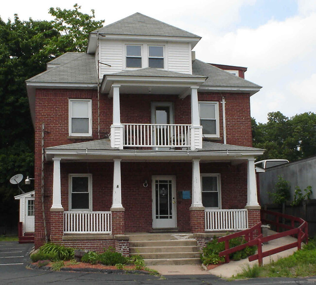 property at 1165 Meriden-Waterbury Turnpike