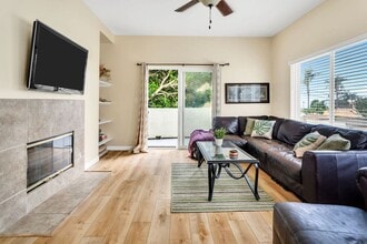 366 Forward St in San Diego, CA - Building Photo - Building Photo