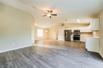 761 Puccini Ave S in Lehigh Acres, FL - Building Photo - Building Photo