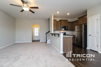 404 Birr Dr in Spring Hill, TN - Building Photo - Building Photo