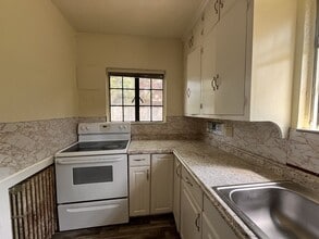 518 S Garner St in State College, PA - Building Photo - Building Photo