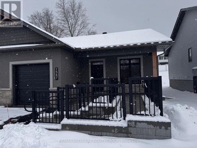 property at 1547 Flanders Rd