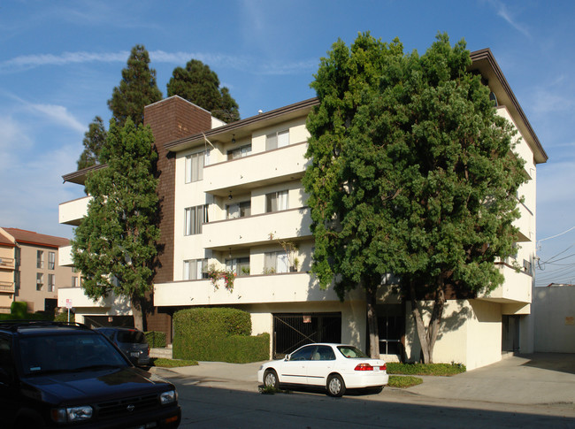 1000 S Wooster St in Los Angeles, CA - Building Photo - Building Photo