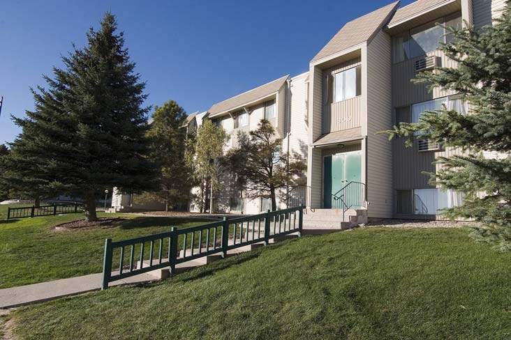 Westgate Village Apartments in Cheyenne, WY - Building Photo