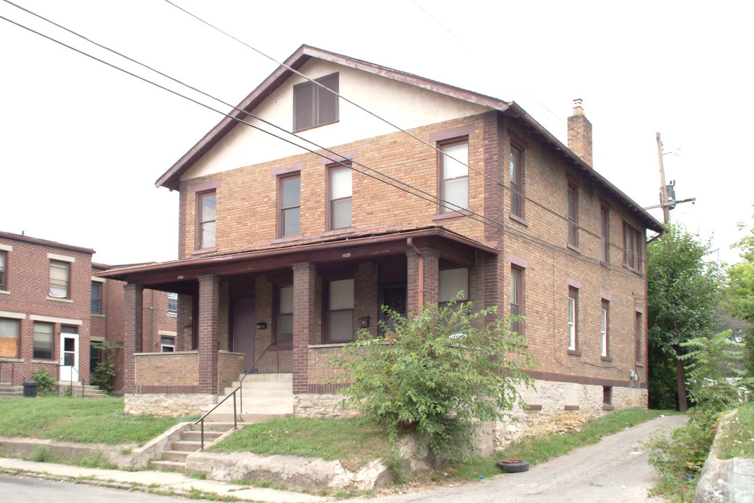 1102-1104 Stanley Ave in Columbus, OH - Foto de edificio