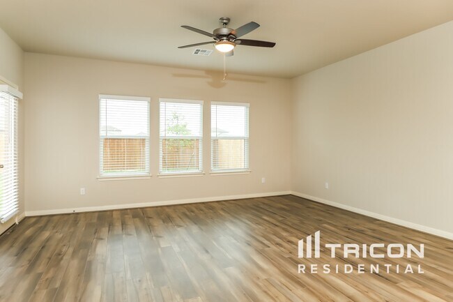 5532 Shasta Pl in Saint Hedwig, TX - Building Photo - Building Photo