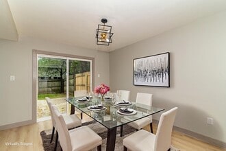 4 Magnolia Ct in Sicklerville, NJ - Building Photo - Building Photo