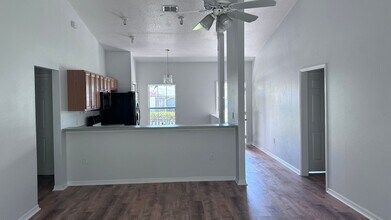 4855 Sparrow Dr in St. Cloud, FL - Building Photo - Building Photo