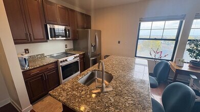 72 Ashland St in Malden, MA - Building Photo - Building Photo