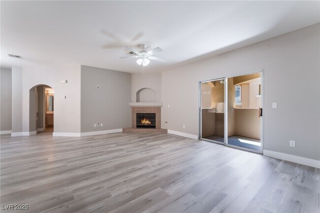 1705 Hills of Red Dr in Las Vegas, NV - Building Photo - Building Photo