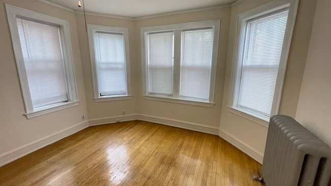 2415-2417 W Birchwood Ave in Chicago, IL - Building Photo - Building Photo