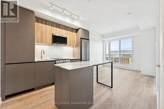 20 All Nations Dr in Brampton, ON - Building Photo - Building Photo