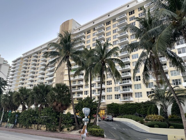 property at 5600 Collins Ave