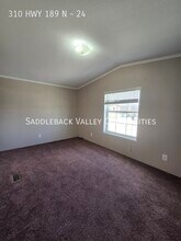 310 HWY 189 in Kemmerer, WY - Foto de edificio - Building Photo