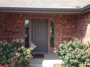 6601 Pine Hills Ln in Denton, TX - Building Photo - Building Photo