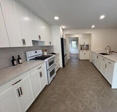 1709 Somerset Ave in Encinitas, CA - Building Photo - Building Photo