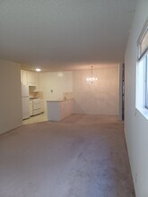 1512 Centinela Ave, Unit 3 in Los Angeles, CA - Building Photo - Building Photo
