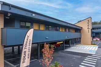 Bellevue Ridge in Bellevue, WA - Foto de edificio - Building Photo