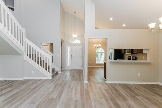 29433 Birds Eye Dr in Zephyrhills, FL - Building Photo - Building Photo