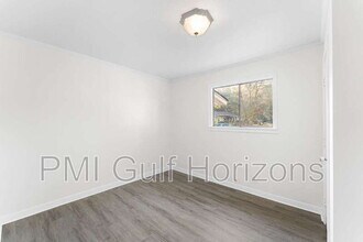 620 Prichard Ave in Pensacola, FL - Building Photo - Building Photo