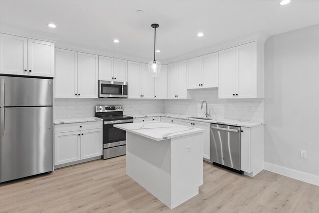 property at 186 Bedford St