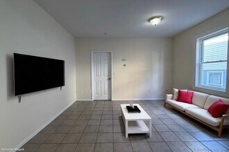 236 Greenwich Ave in Stamford, CT - Building Photo - Building Photo