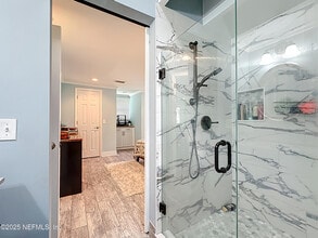 2829 Goldenrod Cir E in Jacksonville, FL - Foto de edificio - Building Photo