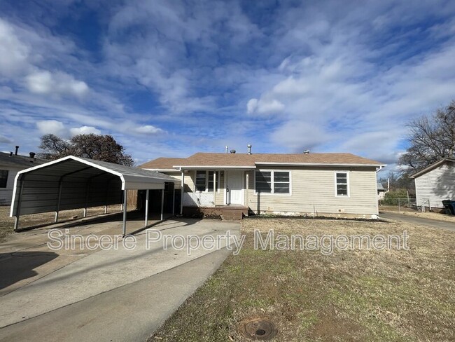 9305 NE 13th St in Midwest City, OK - Building Photo - Building Photo