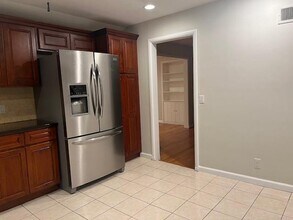 216 Mamaroneck Rd in Scarsdale, NY - Building Photo - Building Photo